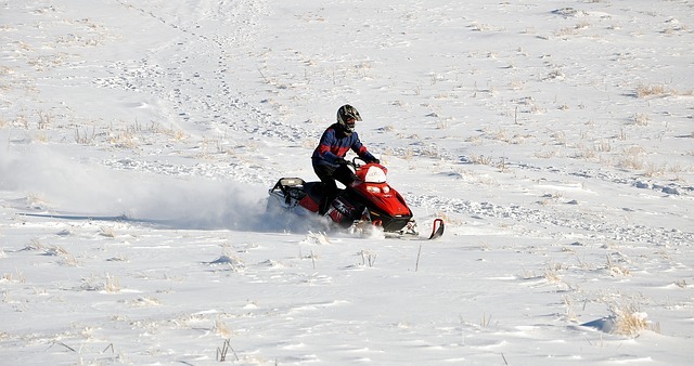 How Does A Snowmobile Work