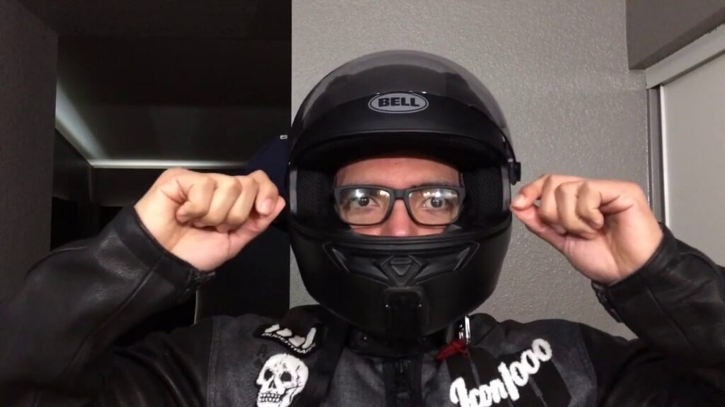How To Wear Glasses With Motorcycle Helmet