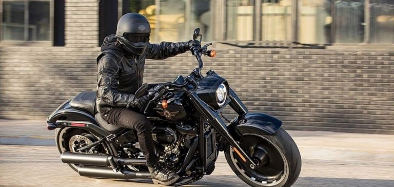 Why Do Harley Riders Wear Full-Face Helmets